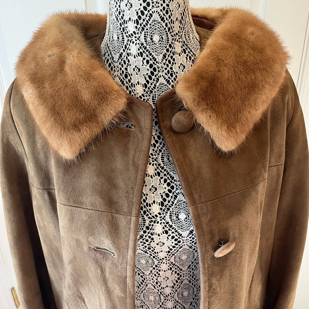 Vintage long brown coat - no tags estimating a Small size - Picture 2 of 8